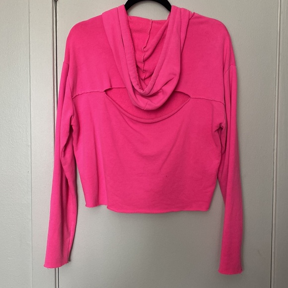 PINK crop sweater - Picture 2 of 2